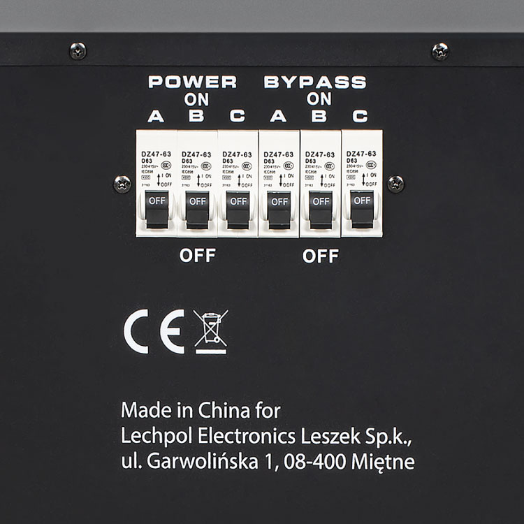 Stabilizator de tensiune trifazat cu functie BYPASS